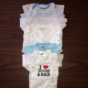 Baby boy clothes - NB to 3m - Lot 1 - Onesies